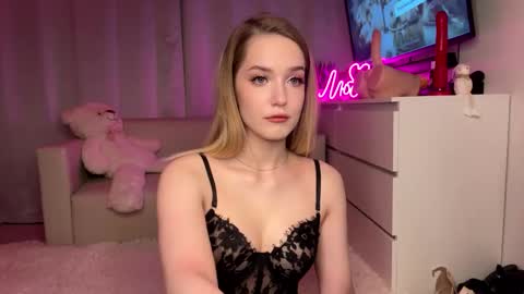 Emmy online show from May 24, 8:47 pm
