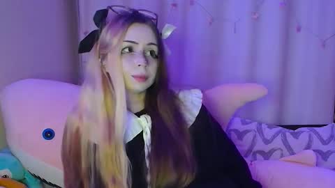 Sue online show from September 13, 1:05 am