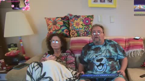 suenixon online show from September 19, 11:49 pm