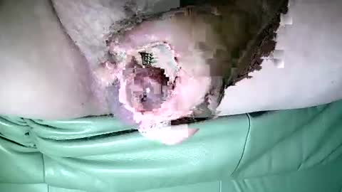 Snapshot of suesser0009 chatting on October 27, 11:58 am Martin sweetboy online show from October 27, 11:58 am