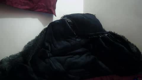 suez666 online show from May 3, 1:22 am