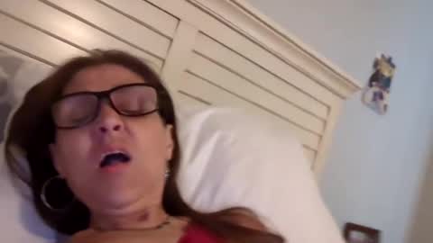 Snapshot of suga2023 chatting on September 20, 9:27 pm suga2023 online show from September 20, 9:27 pm