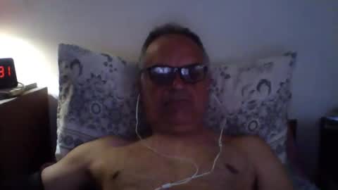 Snapshot of sugar1971 chatting on April 9, 5:29 am paolo online show from April 9, 5:29 am