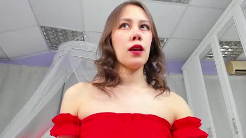 sugar blond online show from February 12, 11:18 am