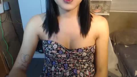 sugar_holy online show from December 2, 4:24 pm