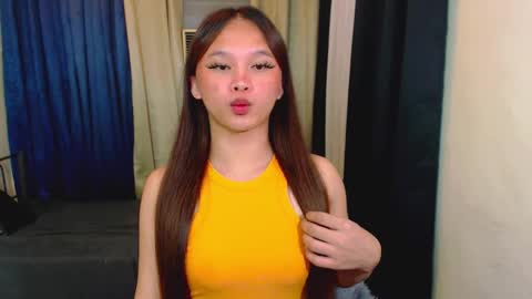 Snapshot of sugar_munch chatting on February 14, 1:02 am Cheska online show from February 14, 1:02 am