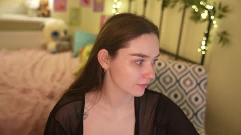 Snapshot of sugar_peasy chatting on March 1, 12:50 am Rikki online show from March 1, 12:50 am