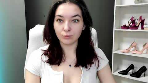 Megan online show from April 2, 6:33 am