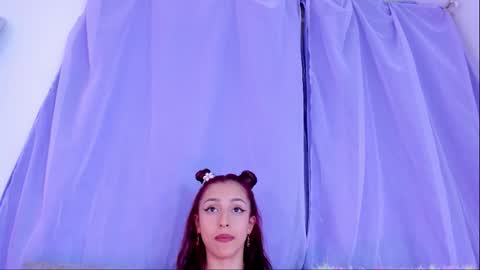 sofii online show from November 5, 8:20 pm