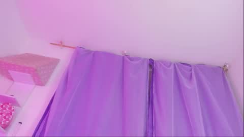 sofii online show from November 28, 9:28 pm