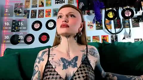 sugarsoot online show from May 9, 5:45 am