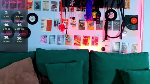 sugarsoot online show from June 6, 6:18 am