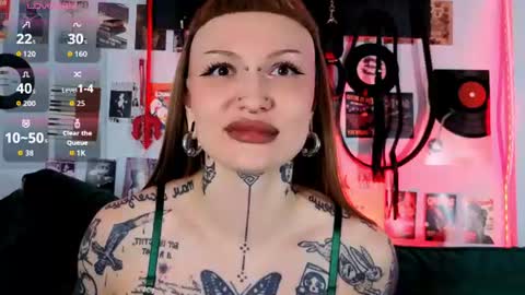sugarsoot online show from July 16, 5:46 am