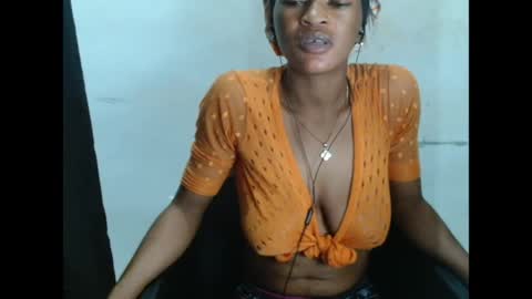 sugarxpussy online show from April 17, 10:13 pm