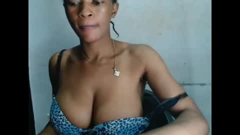 Snapshot of sugarxpussy chatting on June 12, 10:30 pm sugarxpussy online show from June 12, 10:30 pm