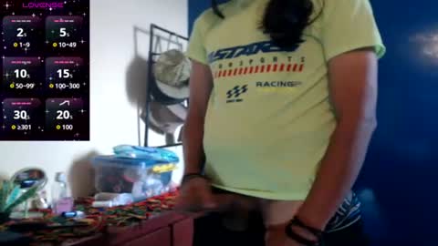 suggabrown_ online show from July 28, 4:50 pm