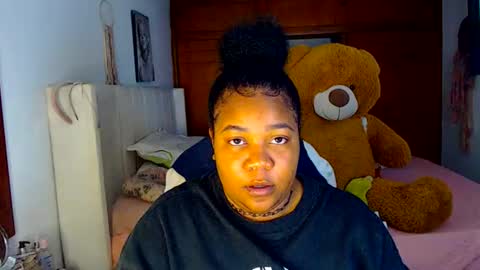 Cami   Back in 2 hours online show from March 18, 7:22 am