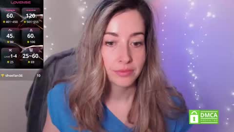 Mia online show from October 27, 2:10 pm