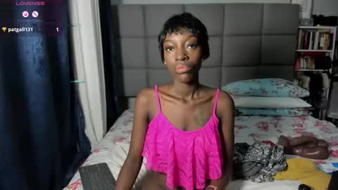 suhaila_suu online show from February 2, 1:48 am