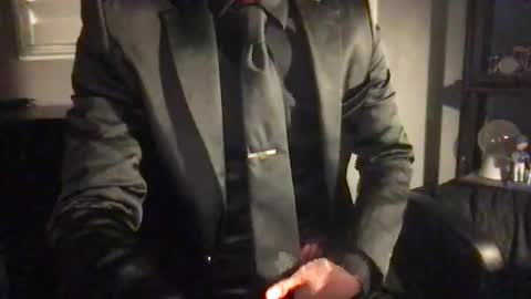 suitfetishez online show from April 2, 3:04 am