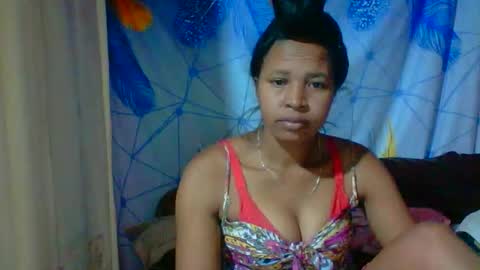 SukieTalore online show from May 21, 2:07 am