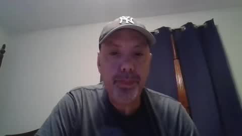 Snapshot of sullydog48 chatting on September 9, 12:32 am Sully online show from September 9, 12:32 am