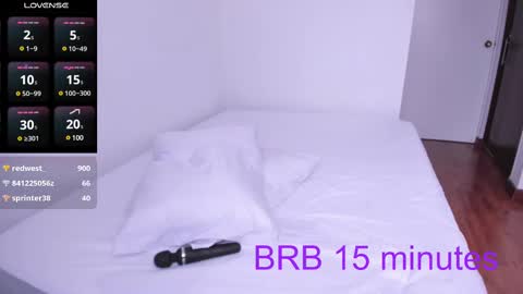 Snapshot of sumeragi_cat chatting on February 23, 6:12 pm Nicolle online show from February 23, 6:12 pm