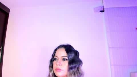 Snapshot of summer_holiday chatting on December 8, 11:03 am OnlyFans summer holiday online show from December 8, 11:03 am