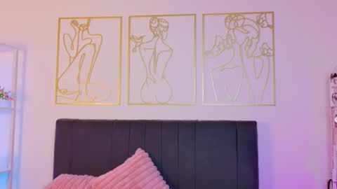 Snapshot of summer_holiday chatting on October 6, 5:38 am OnlyFans summer holiday online show from October 6, 5:38 am