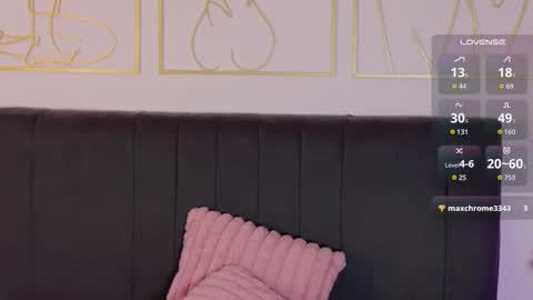 Snapshot of summer_holiday chatting on November 9, 7:50 am OnlyFans summer holiday online show from November 9, 7:50 am