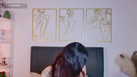 Snapshot of summer_holiday chatting on June 22, 4:09 am OnlyFans summer holiday online show from June 22, 4:09 am