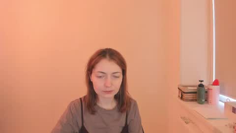 Summer Preston online show from April 30, 8:53 am