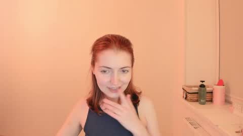 Snapshot of summer_preston chatting on May 19, 10:38 pm Summer Preston online show from May 19, 10:38 pm