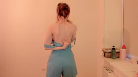 Snapshot of summer_preston chatting on May 22, 6:02 pm Summer Preston online show from May 22, 6:02 pm