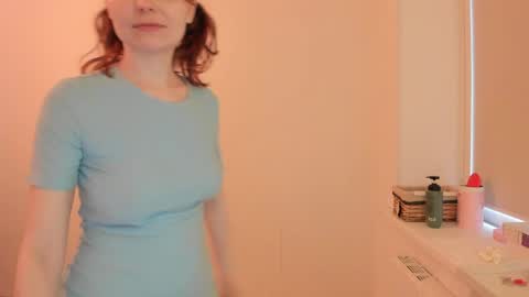 Snapshot of summer_preston chatting on May 27, 1:08 pm Summer Preston online show from May 27, 1:08 pm