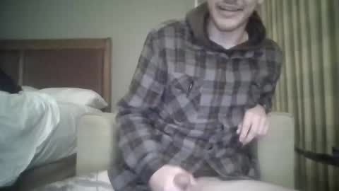 sumwhitedud3 online show from December 4, 7:00 pm