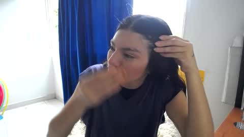 moon1 online show from February 25, 2:48 pm