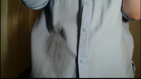 Snapshot of sun__shadow chatting on November 9, 12:14 pm sun__shadow online show from November 9, 12:14 pm