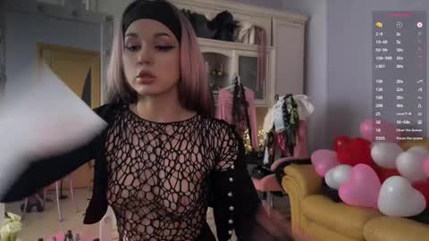 Miss Nelly online show from June 2, 1:24 pm