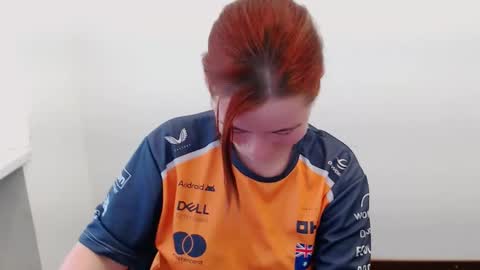 Snapshot of sun_lovely chatting on November 21, 9:30 am Alexi online show from November 21, 9:30 am