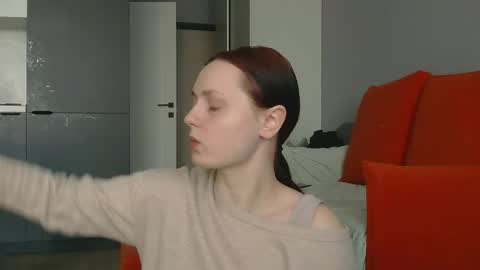 Olivia online show from February 6, 7:23 am