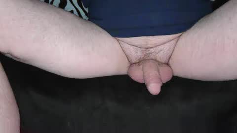 Snapshot of sundicksun chatting on March 5, 5:08 pm s online show from March 5, 5:08 pm