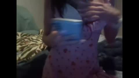 Snapshot of suni_bitch chatting on March 7, 5:06 pm suni online show from March 7, 5:06 pm