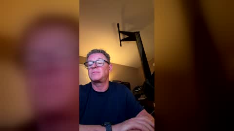 Snapshot of sunlovingdude125 chatting on December 22, 7:49 am sunlovingdude125 online show from December 22, 7:49 am