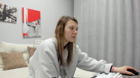 Snapshot of sunny__sammy chatting on May 6, 3:13 am Sammy online show from May 6, 3:13 am