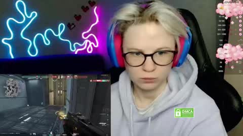 sunny mood online show from November 12, 10:04 am