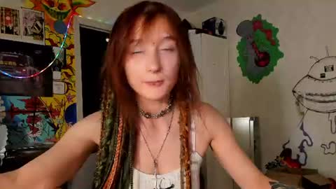 Snapshot of sunny_mouse chatting on July 17, 7:30 pm Sunny online show from July 17, 7:30 pm
