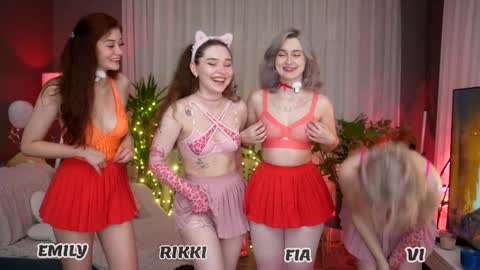 Fia  -  TG -  Mia -  Alice -  online show from September 22, 12:01 am