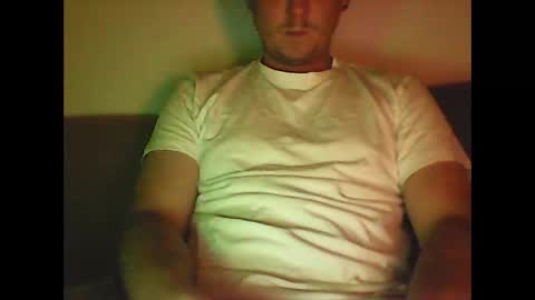 sunnygun0 online show from December 23, 7:41 pm