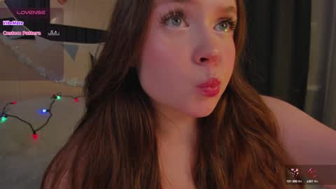 Snapshot of sunnyrisha chatting on December 21, 5:58 am Risha online show from December 21, 5:58 am